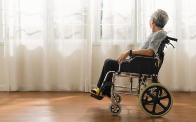 Navigating the Challenges of In-Home Care for Seniors with Mobility Issues